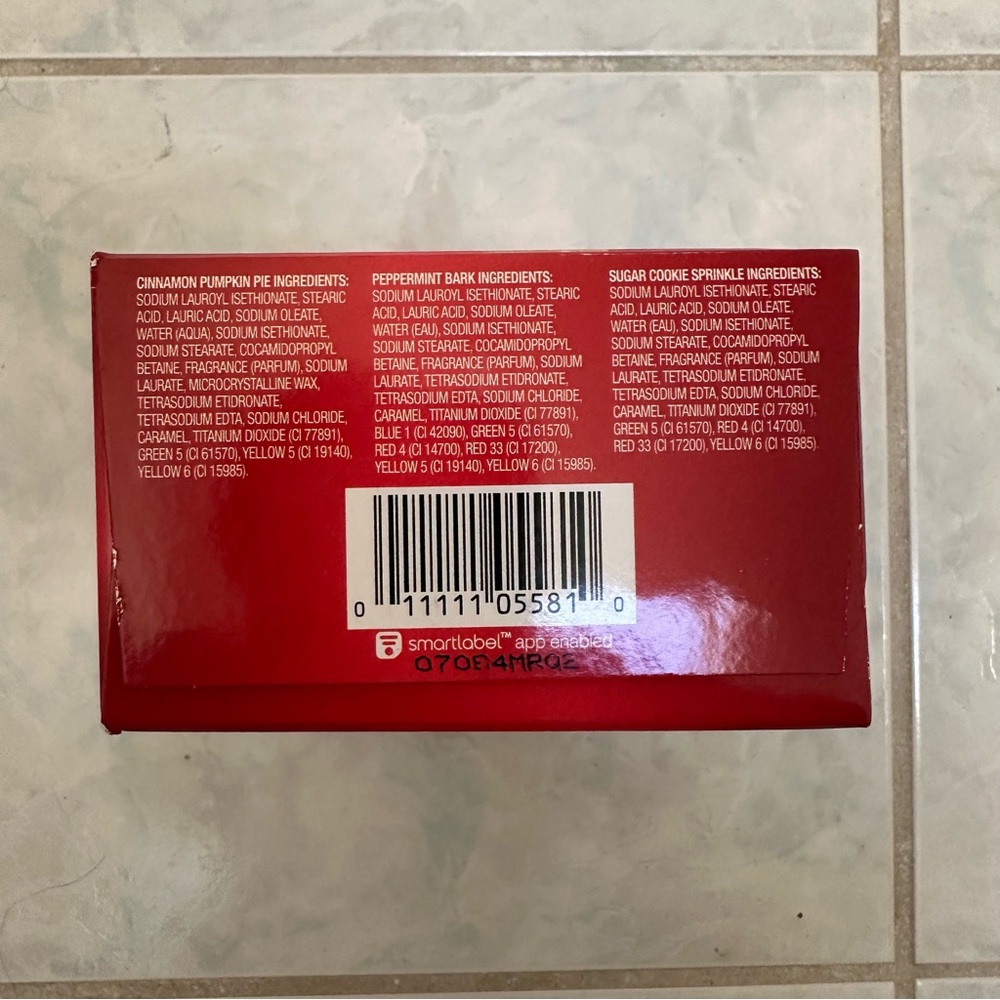 Dove Holiday Treats Cleansing Bars - Picture 4 of 4